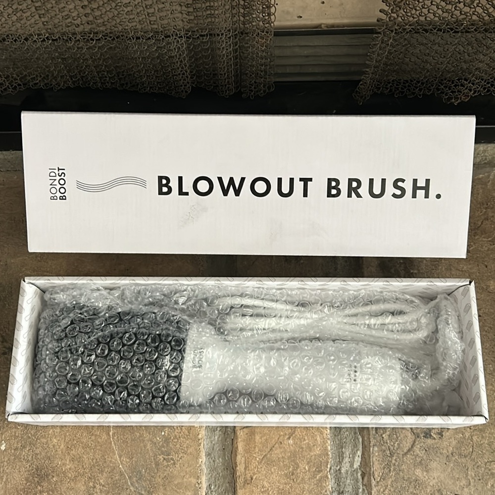 🆕! Bondi Boost Blowout Brush
